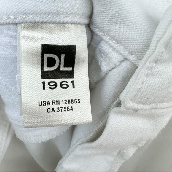 DL1961 Florence Instasculpt Cropped Jeans in Porcelain White - Picture 12 of 12